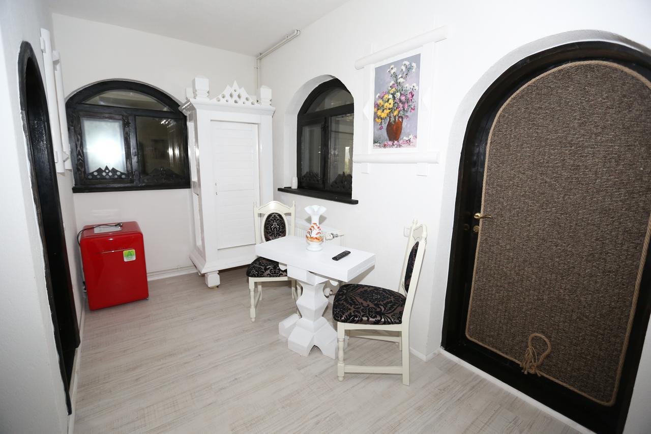 Hotel Complex Lions Bucovina Voronet Zewnętrze zdjęcie